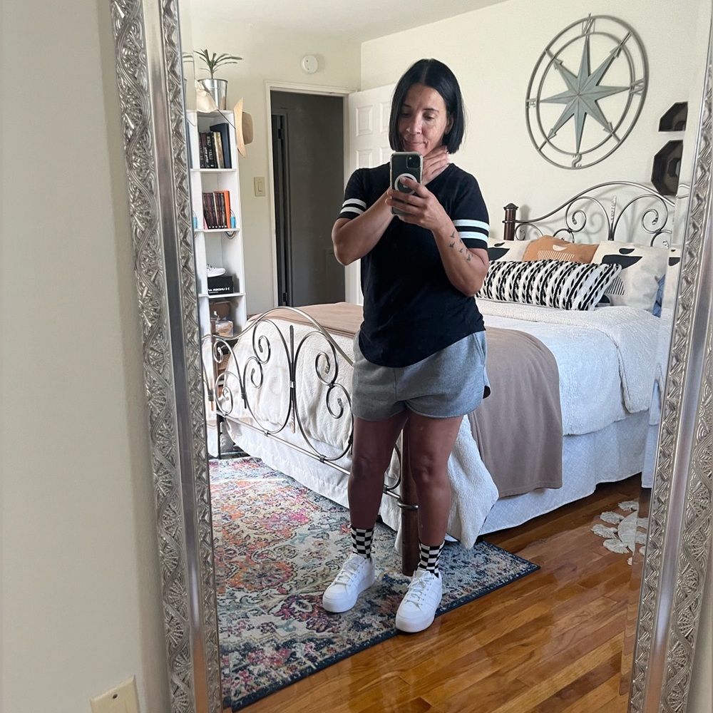 Meet your Posher, Sandi